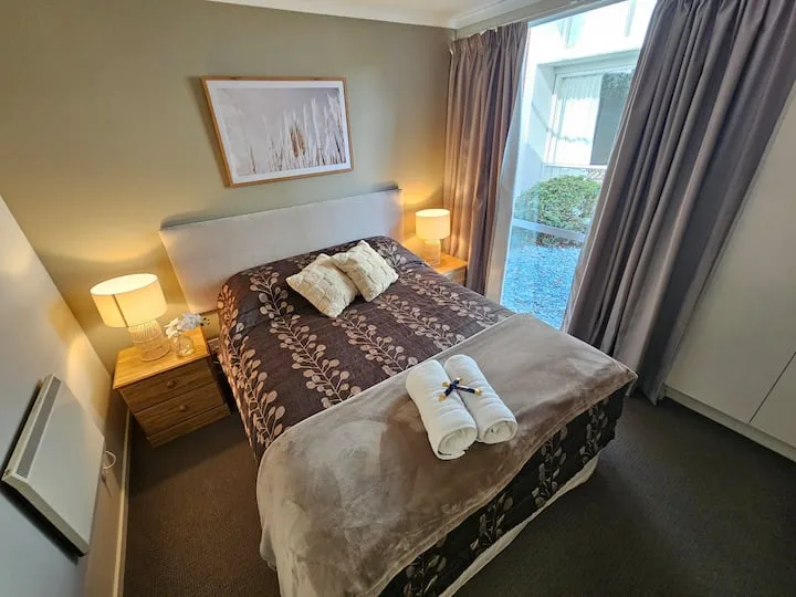 10B Barkers two bed unit