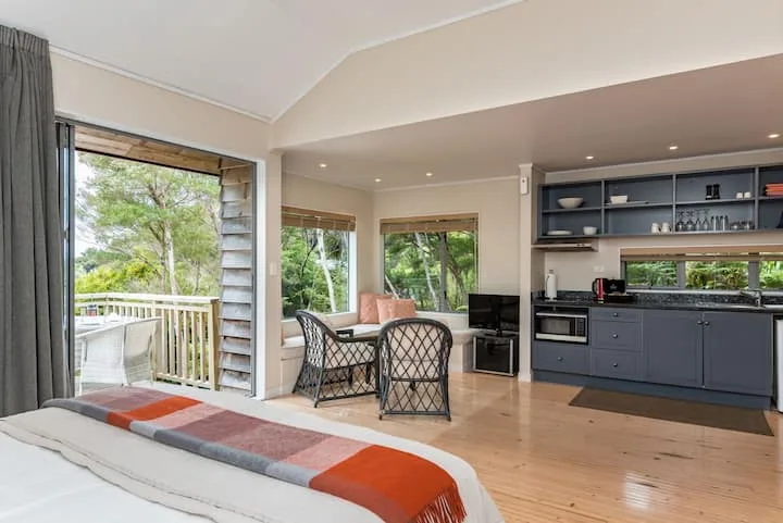 3) Self Contained Apartment 2 Guests