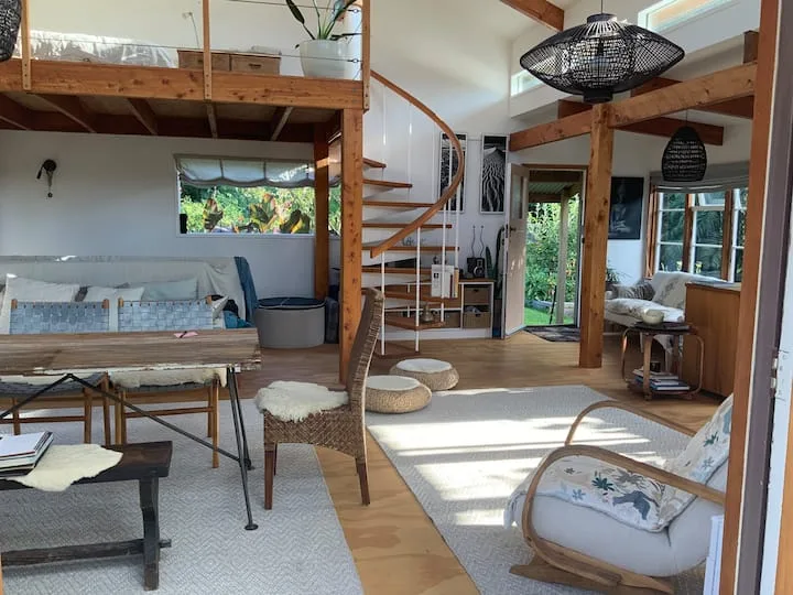 A studio amongst the garden.