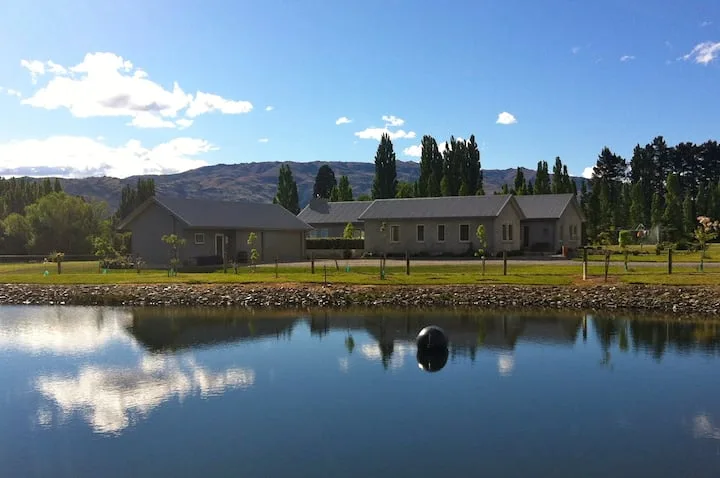 Alexandra-Clyde peaceful Clydestay.