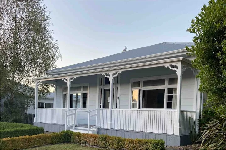 Alfresco Holiday Villa for families and groups