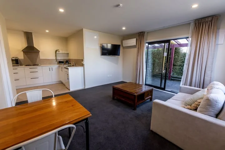 Alpine Springs Motel | Unit 11