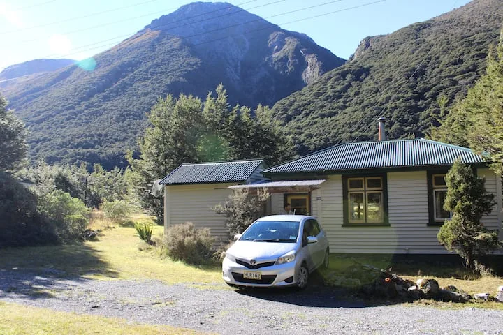 Arthur's Pass Cottage