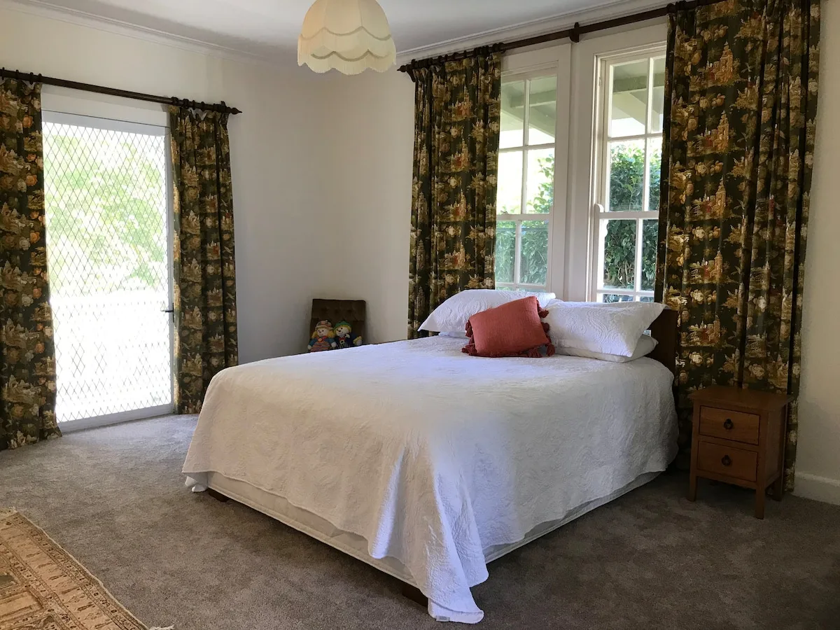 Aspley House - a stately home in a rural setting