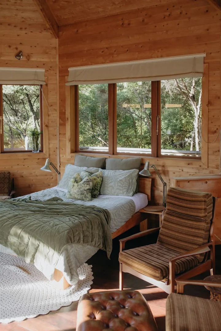 AWAY Treehouse & Forest SPA