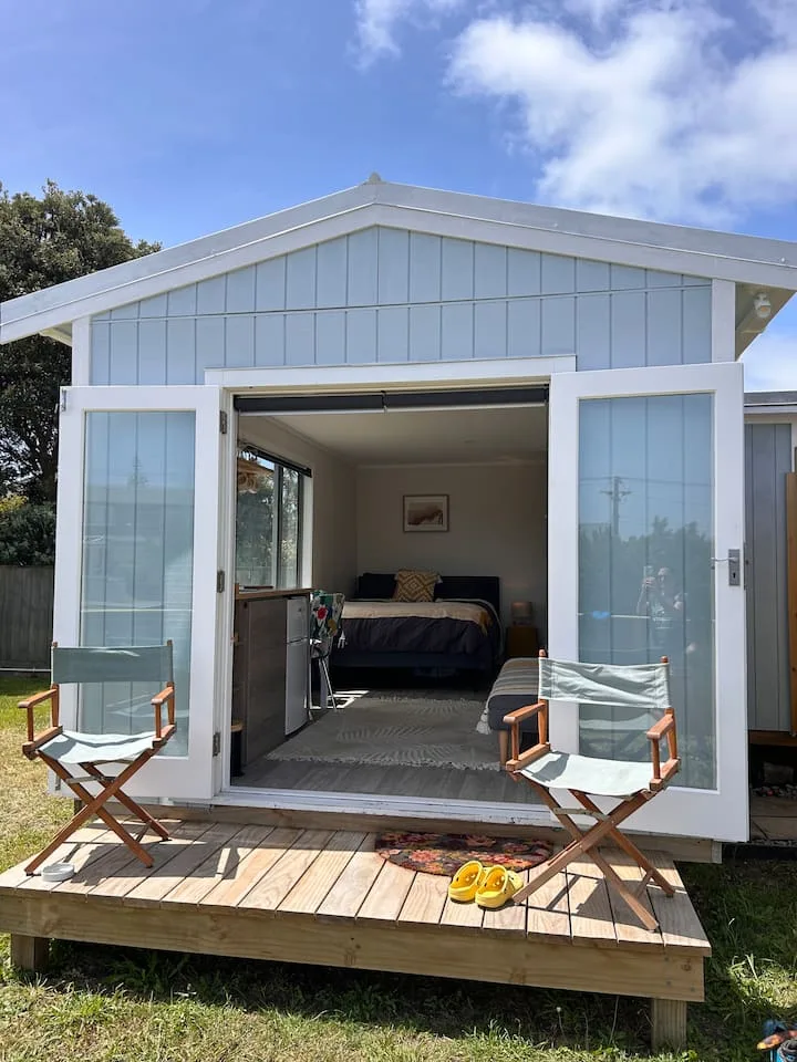 Beach Cabin - Kowhai Landing
