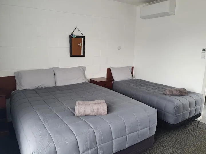 Brooklyne Motel Studio 4