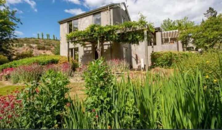 Central Valley Hideaway