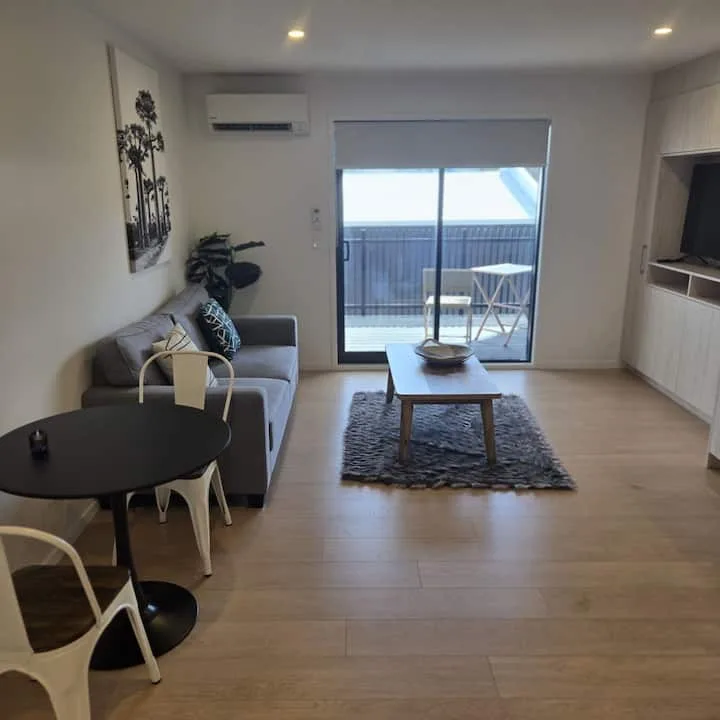 Charming 1BR Apartment on Ferry Road