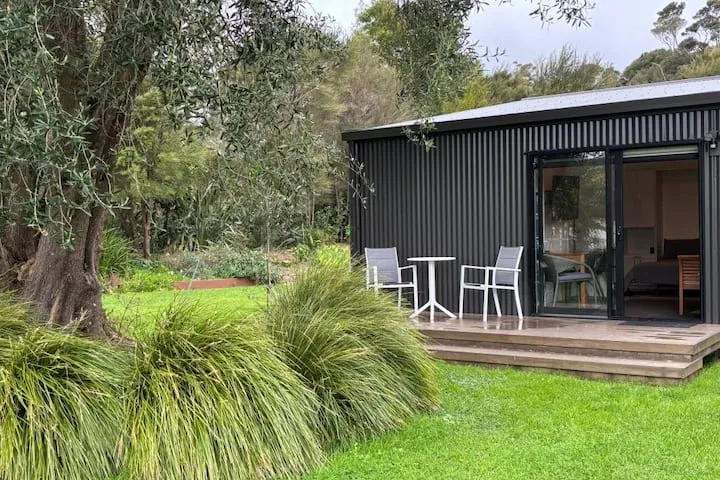 Clendon Cove Olive Studio