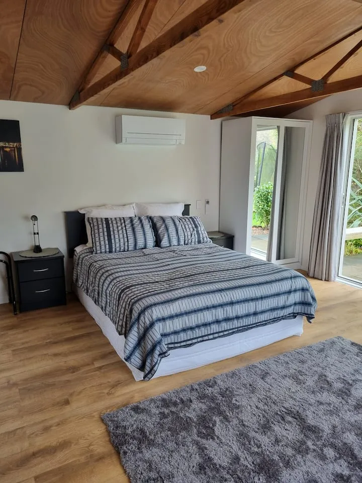 Country Retreat Waiwera