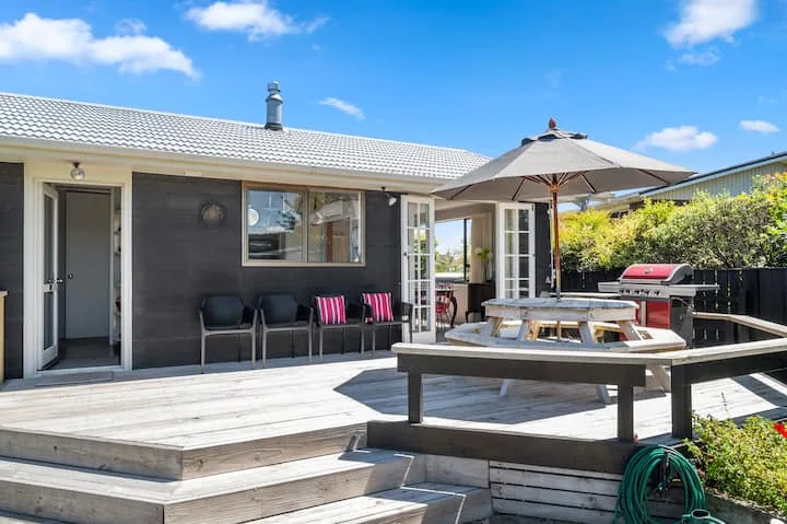 Cute on Kew - Taupo Holiday Home