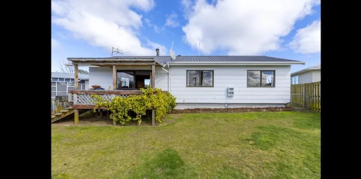 Elevated Taupo 3 Bedroom Home in Central Location