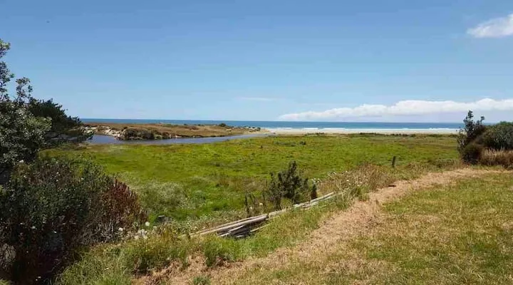 Far North Beach Escape