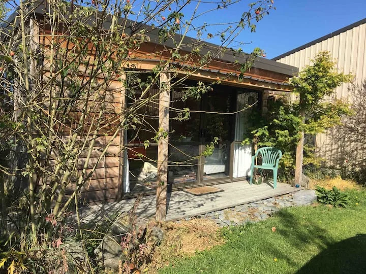 Garden setting  with Pacific alpine views.