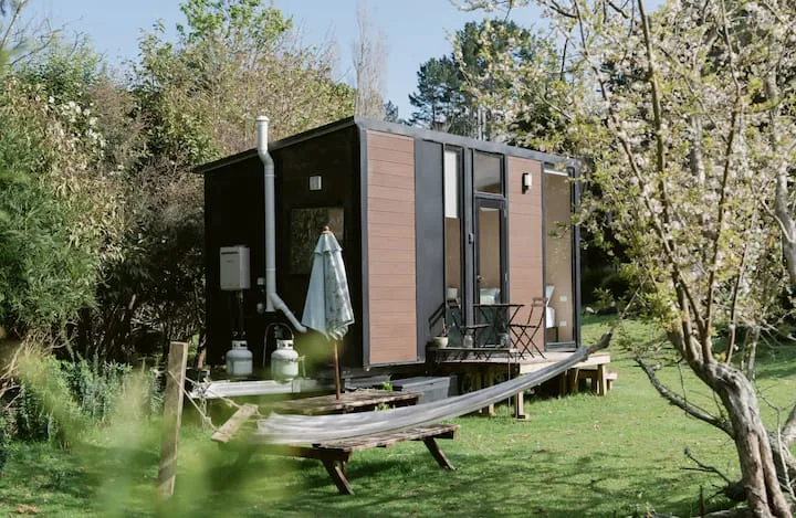 Golden Valley Retreat by Tiny Away