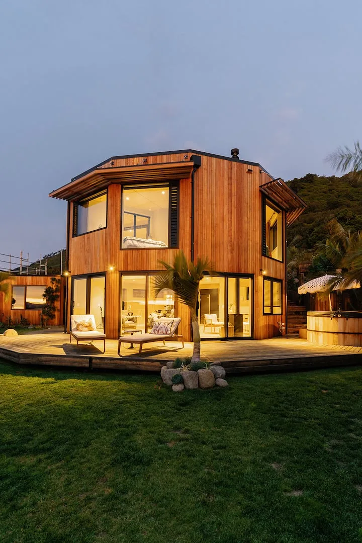 Grand Design Round House