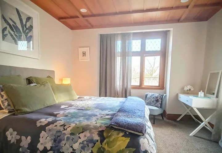 Guest Wing on Glasgow Modern Comfort + Character