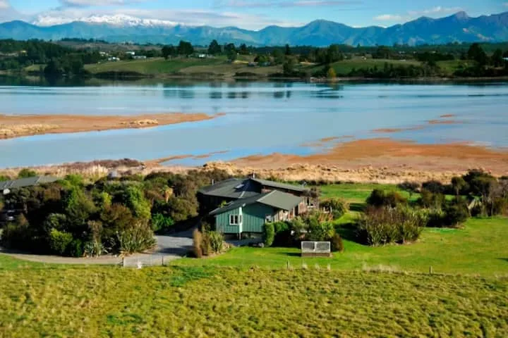 Harakeke Unit on Manuka Island
