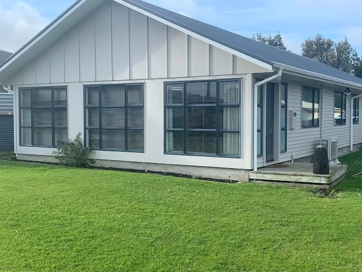 Hurley's Retreat Patea