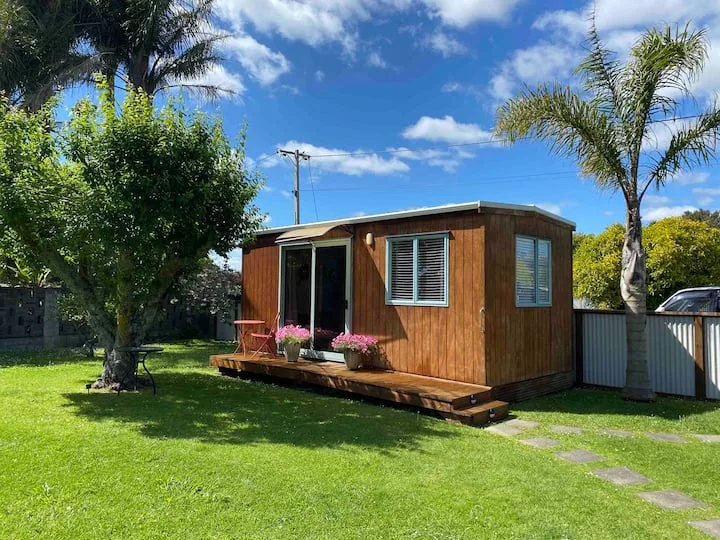 Kaauri Cottage in peaceful North West Auckland