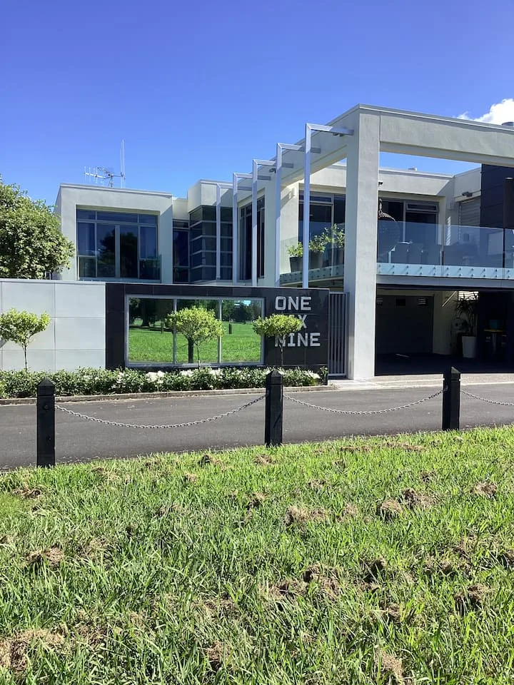 Lakeside -  Minutes to Waikato , Braemar Hospitals