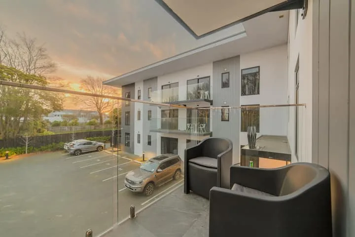 Modern Inner City Retreat-Walk to Parks and Cafes