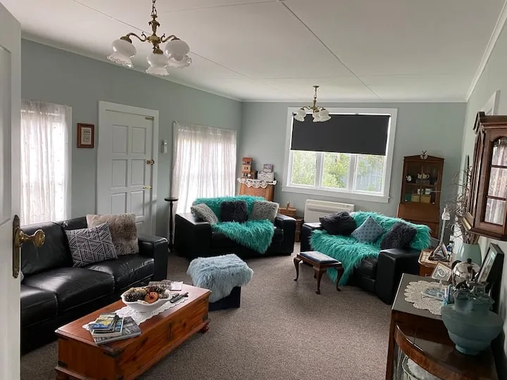 Nans Place - The Home with History & Heart