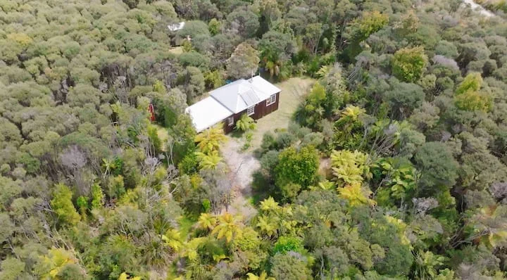 Off Grid Retreat
 in Karamea