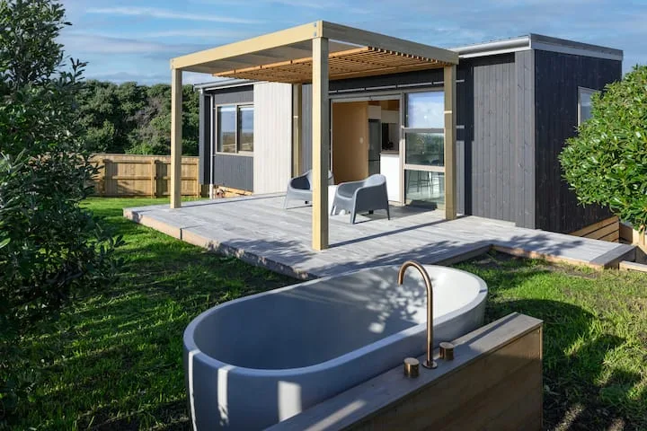 Old Beach Pods -Te Moana