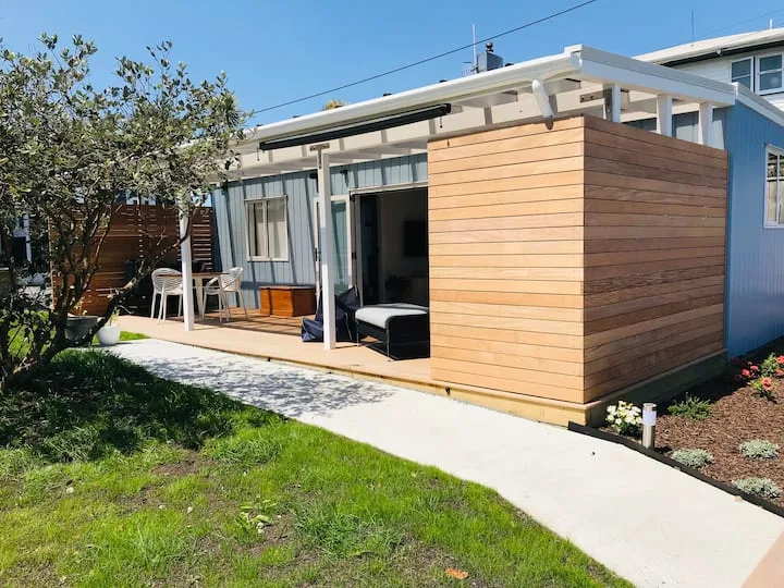 Olde Beach Bach *Free WiFi & Netflix* Comfy & Cozy