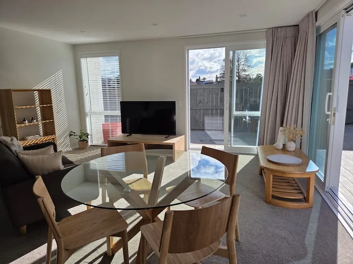 Omokoroa, Western Ave, Apartment