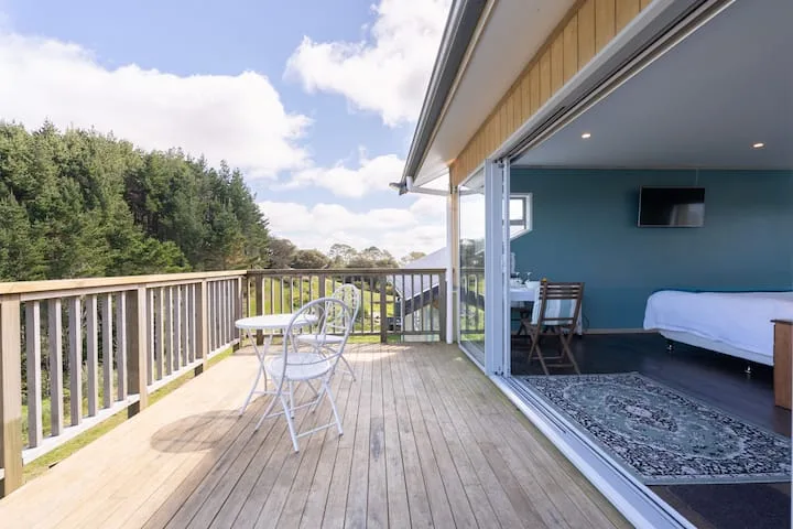 Pakiri Paradise on the ridge