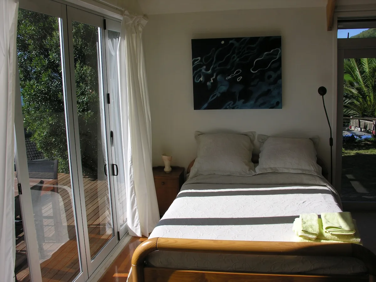 Paua Heart Room