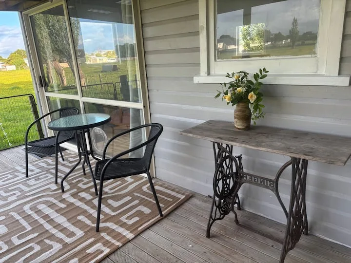 Peace and privacy in semi rural setting