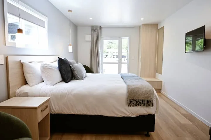 Pet Friendly Accommodation Unit