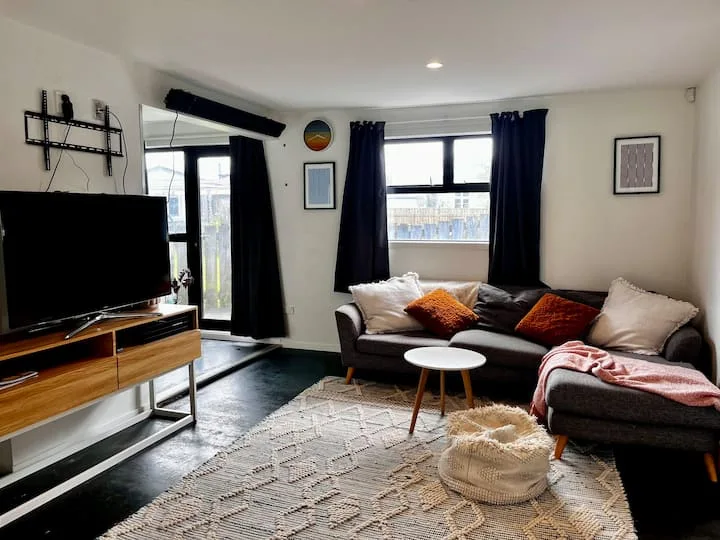 Phenom Whare in Waitārere