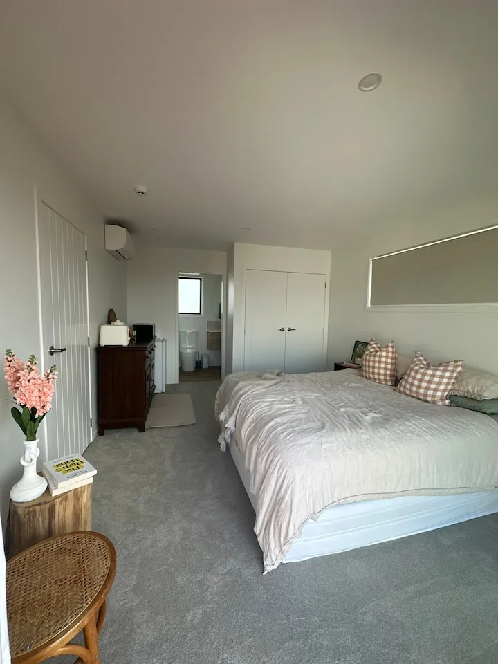 Private, peaceful Levin stay