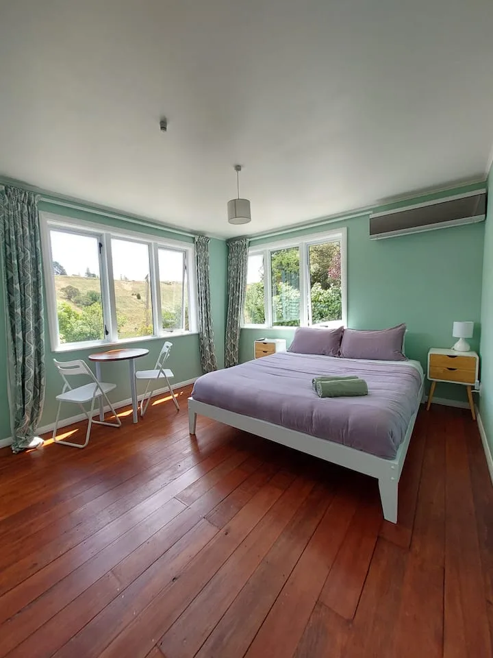 Private, quiet and close to the city