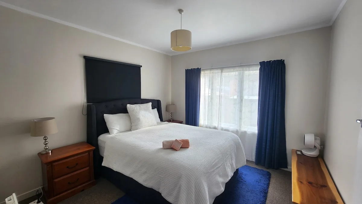 Private room close to Waikato and Braemer hospital