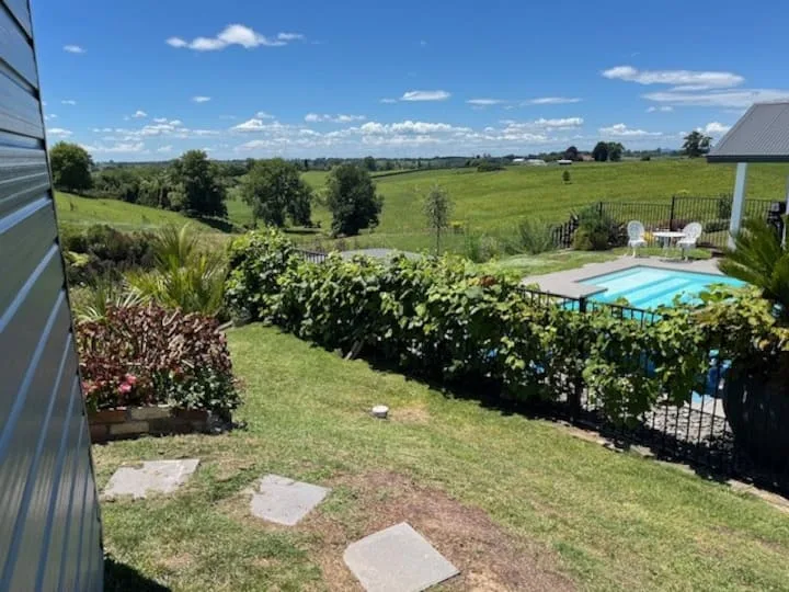Private Room - Rural Views