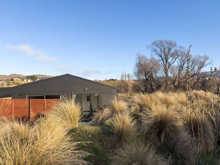 Private Spacious Bannockburn Guesthouse