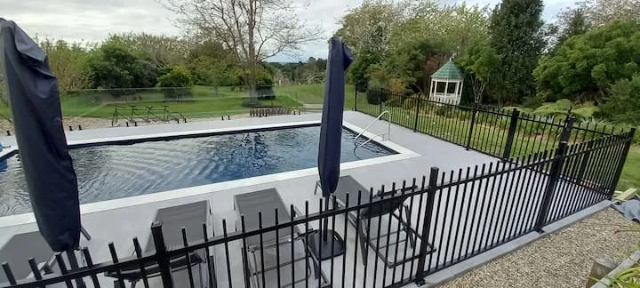 Pyes Pa Country Villa
- Pool Unit