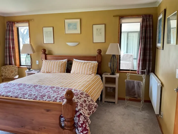 Quiet, close to Amberley and Waipara vineyards