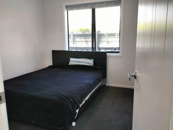 Quite and Cozy Double Bedroom