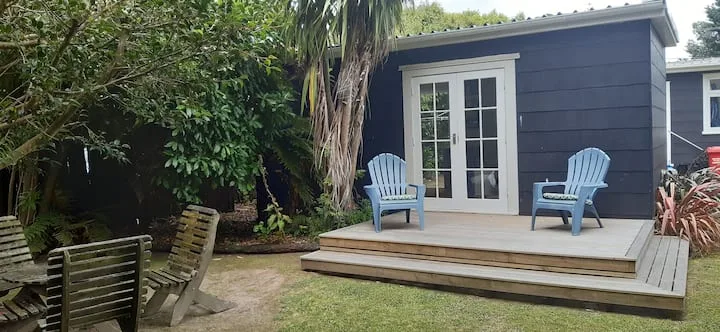 Raumati Beach Retreat,  clean, peaceful, quiet