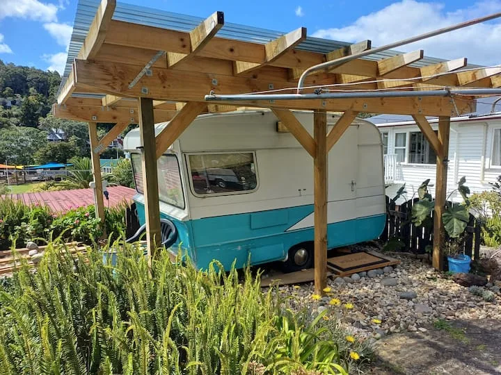 retro caravan @ Art Deco over Paihia
