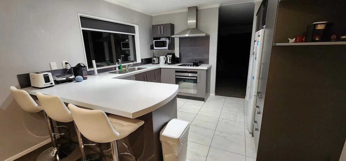 Room in Riverstone Terraces with views