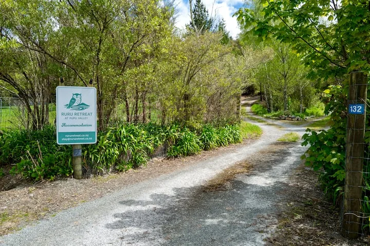 Ruru Retreat at Pupu Valley