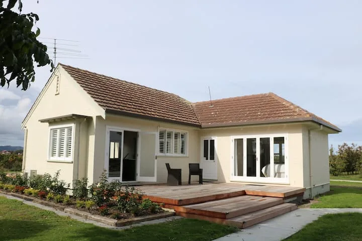S.A.M's Vineyard Cottage